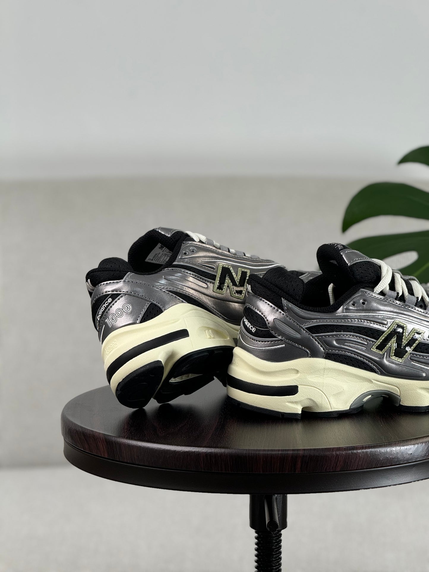 New Balance 1000 Silver Metallic