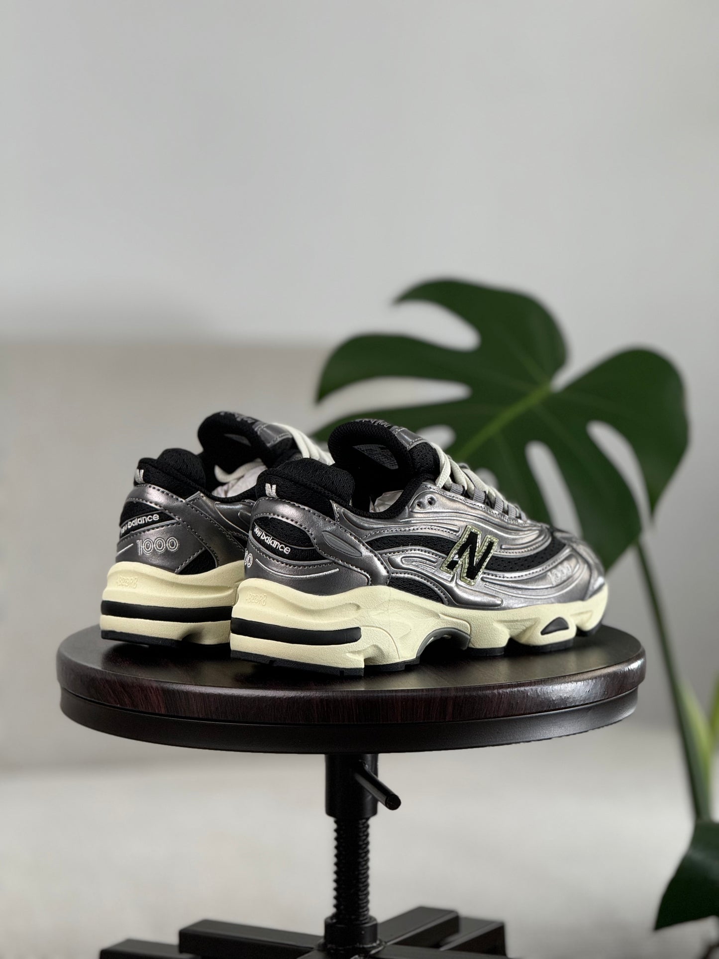 New Balance 1000 Silver Metallic