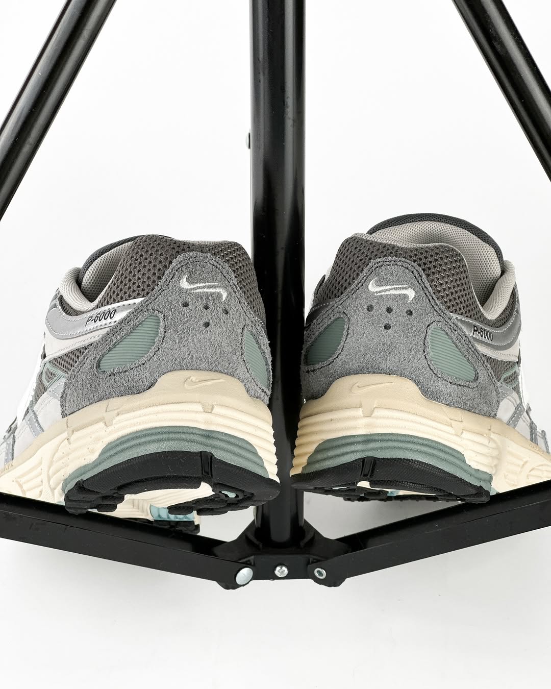 Nike P6000 Flat Pewter