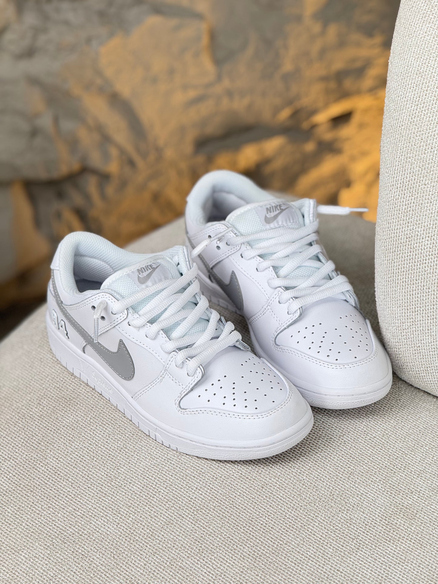 Nike Sb x Supreme White
