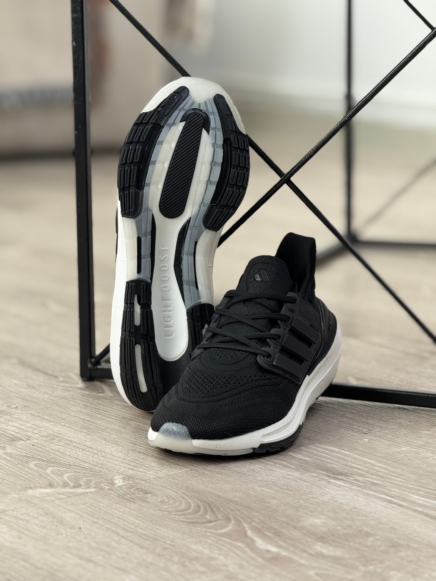 Adidas Ultraboost Light 23