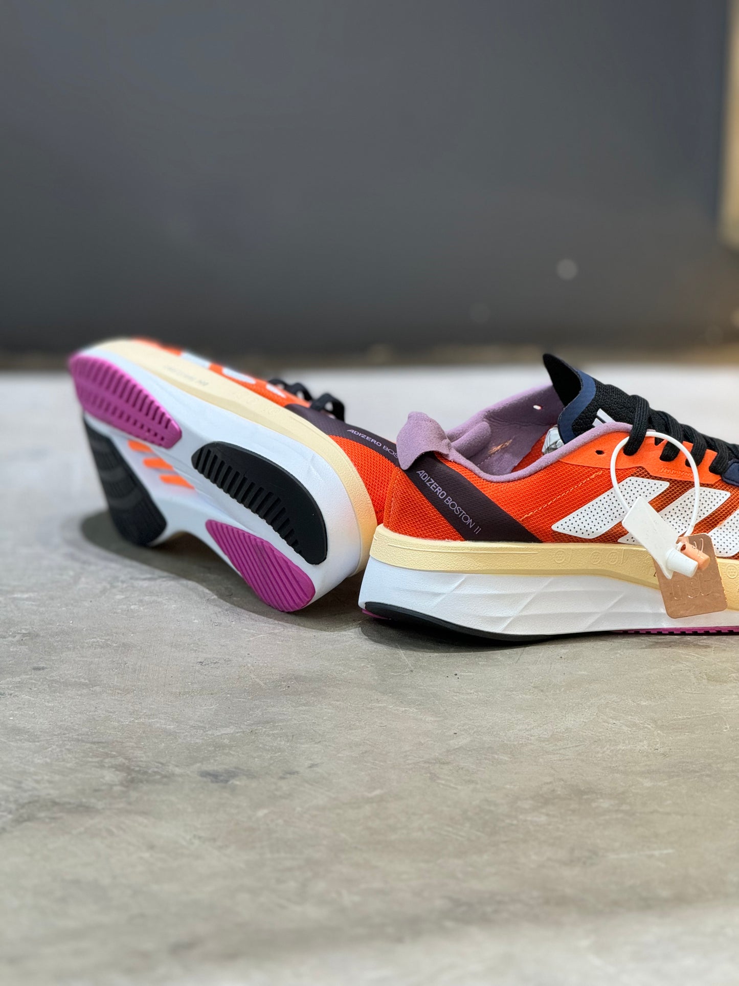 Adizero Boston 11 Orange