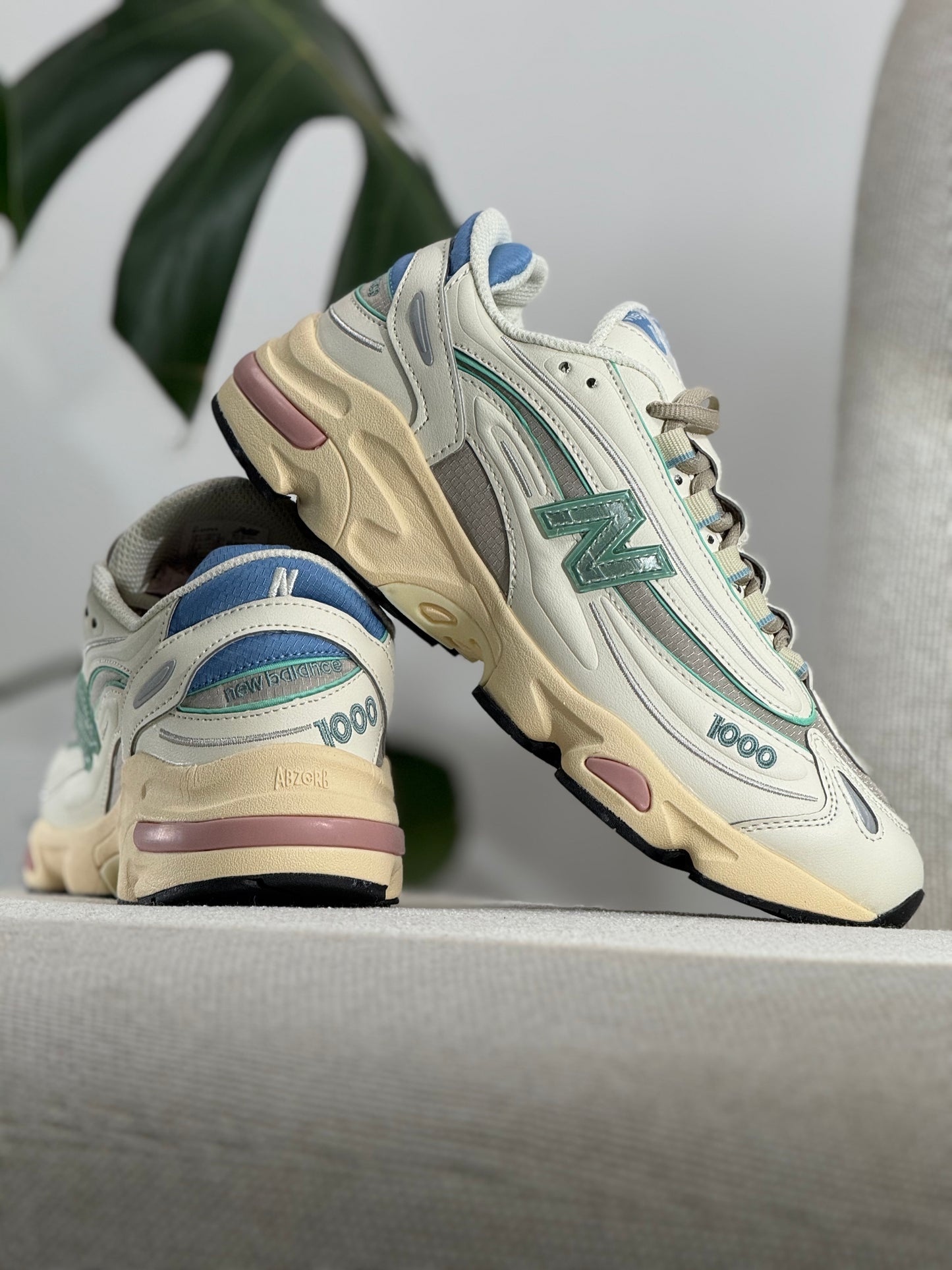 New Balance 1000 'White Grey Cream
