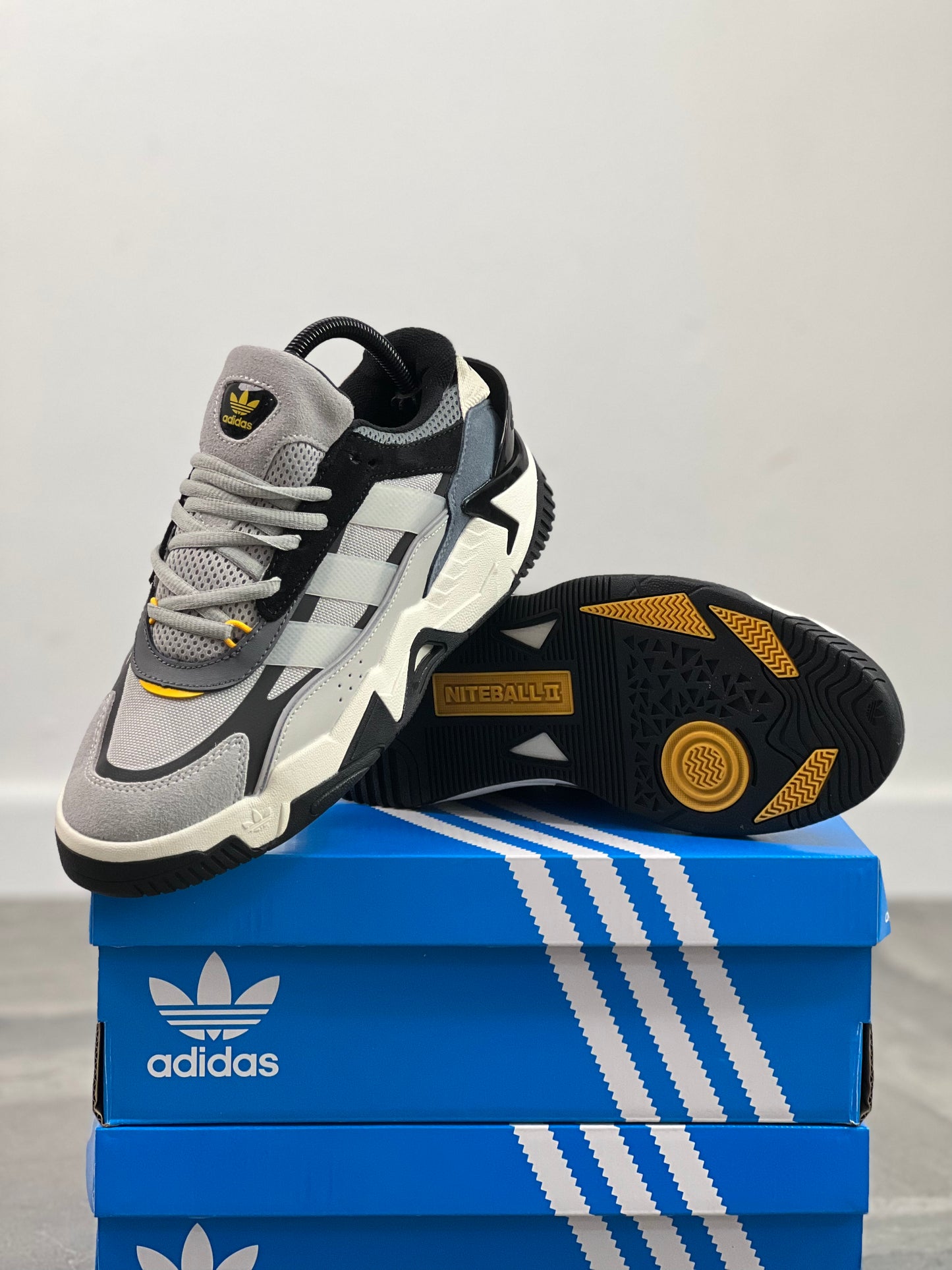 Adidas Nite ball 2