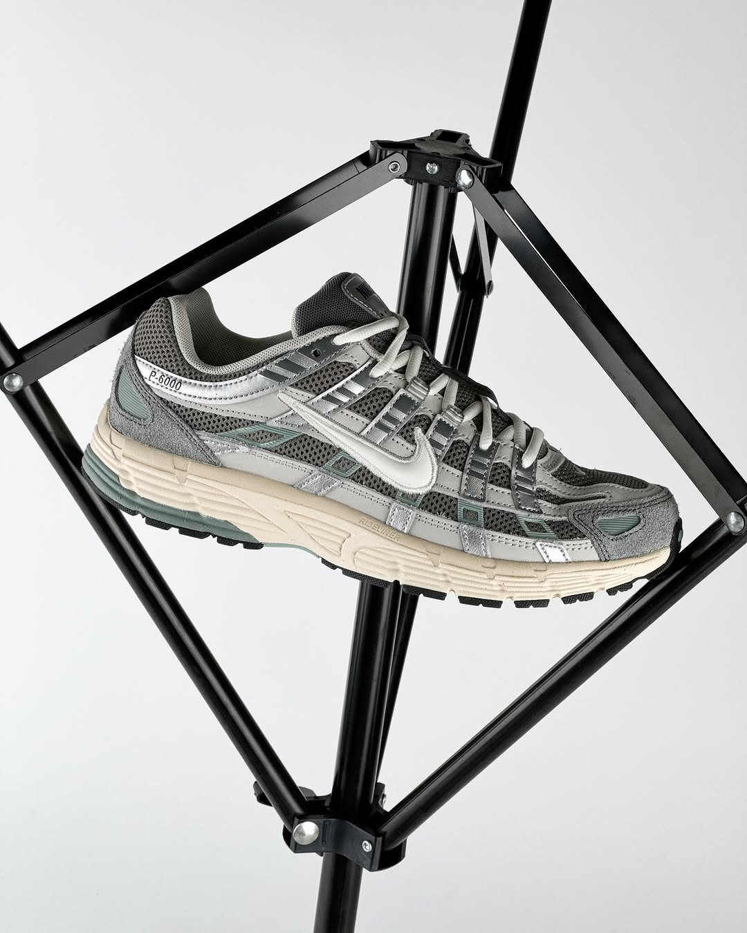 Nike P6000 Flat Pewter