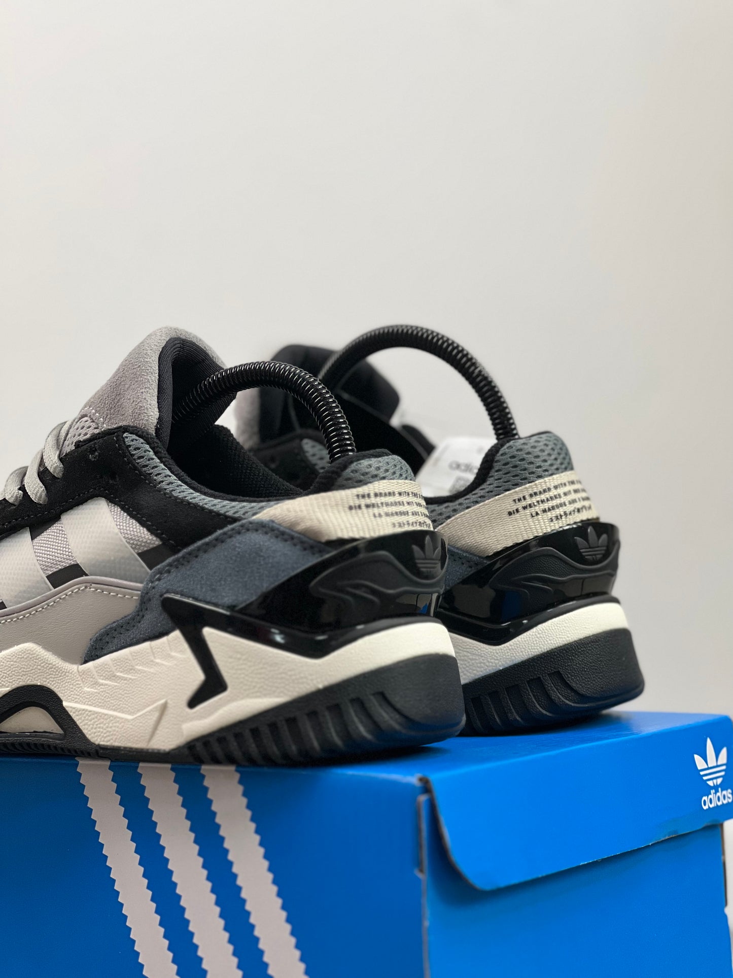 Adidas Nite ball 2