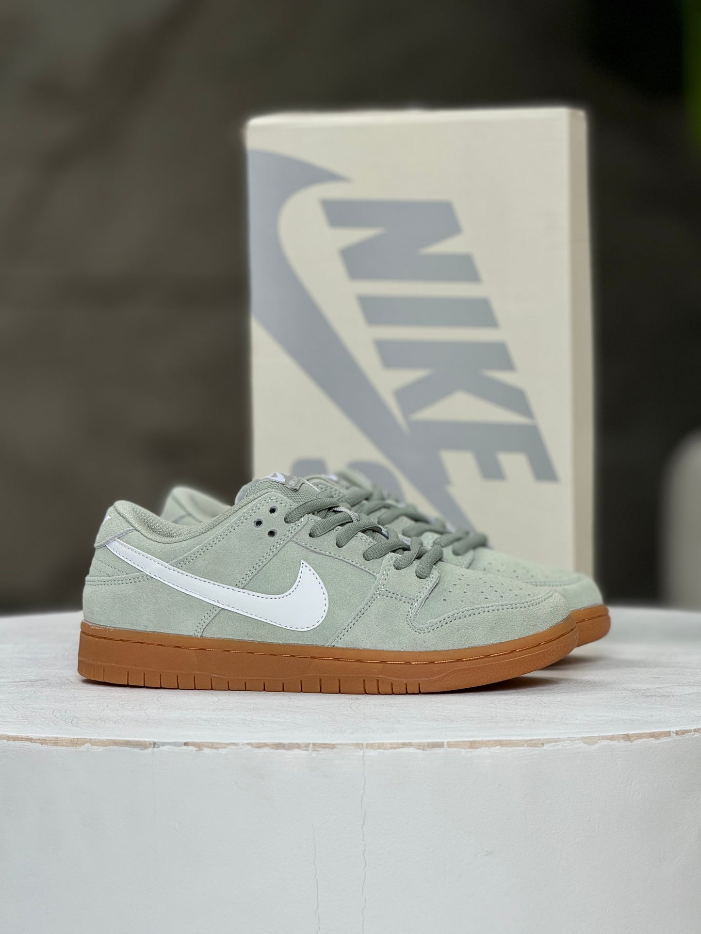 Nike SB Dunk Low Island Green Gum