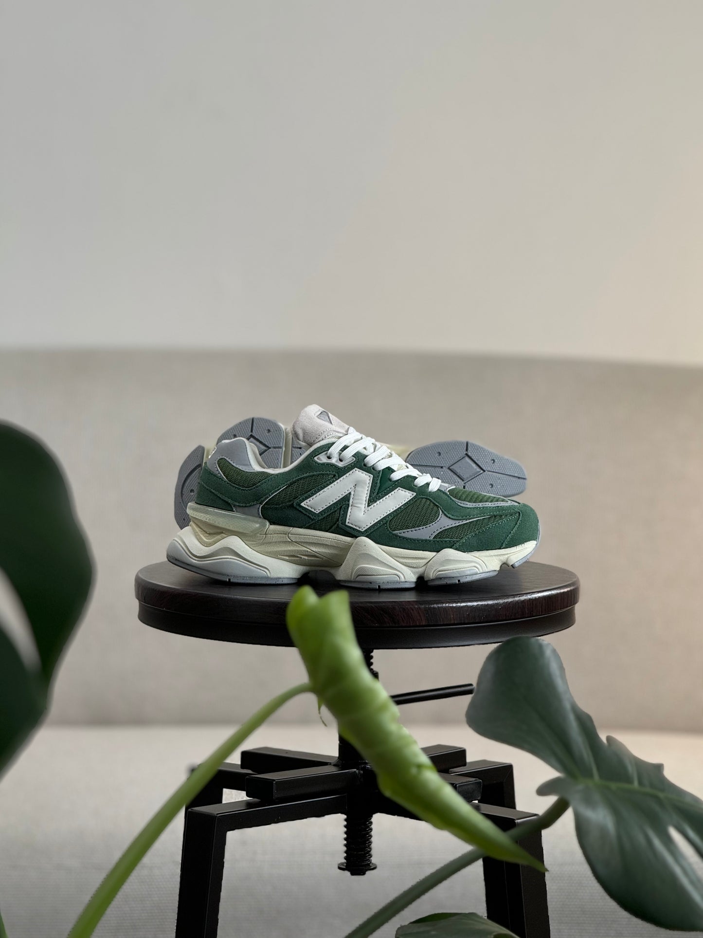 New Balance 9060 Nori