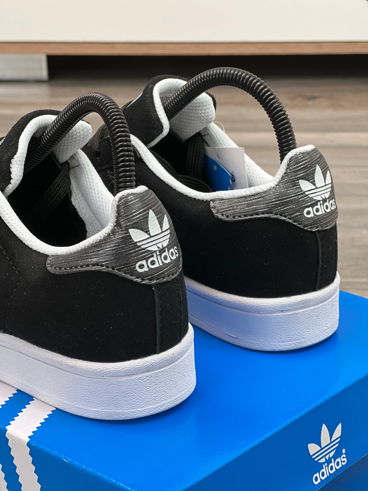 Adidas Superstar