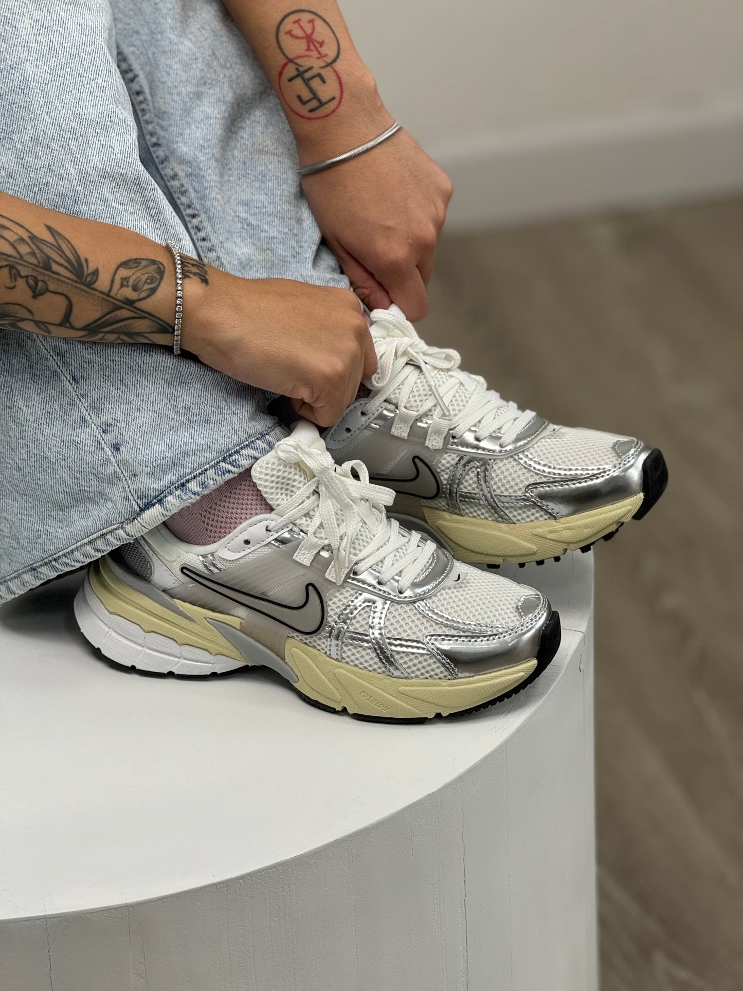 Nike V2K Run