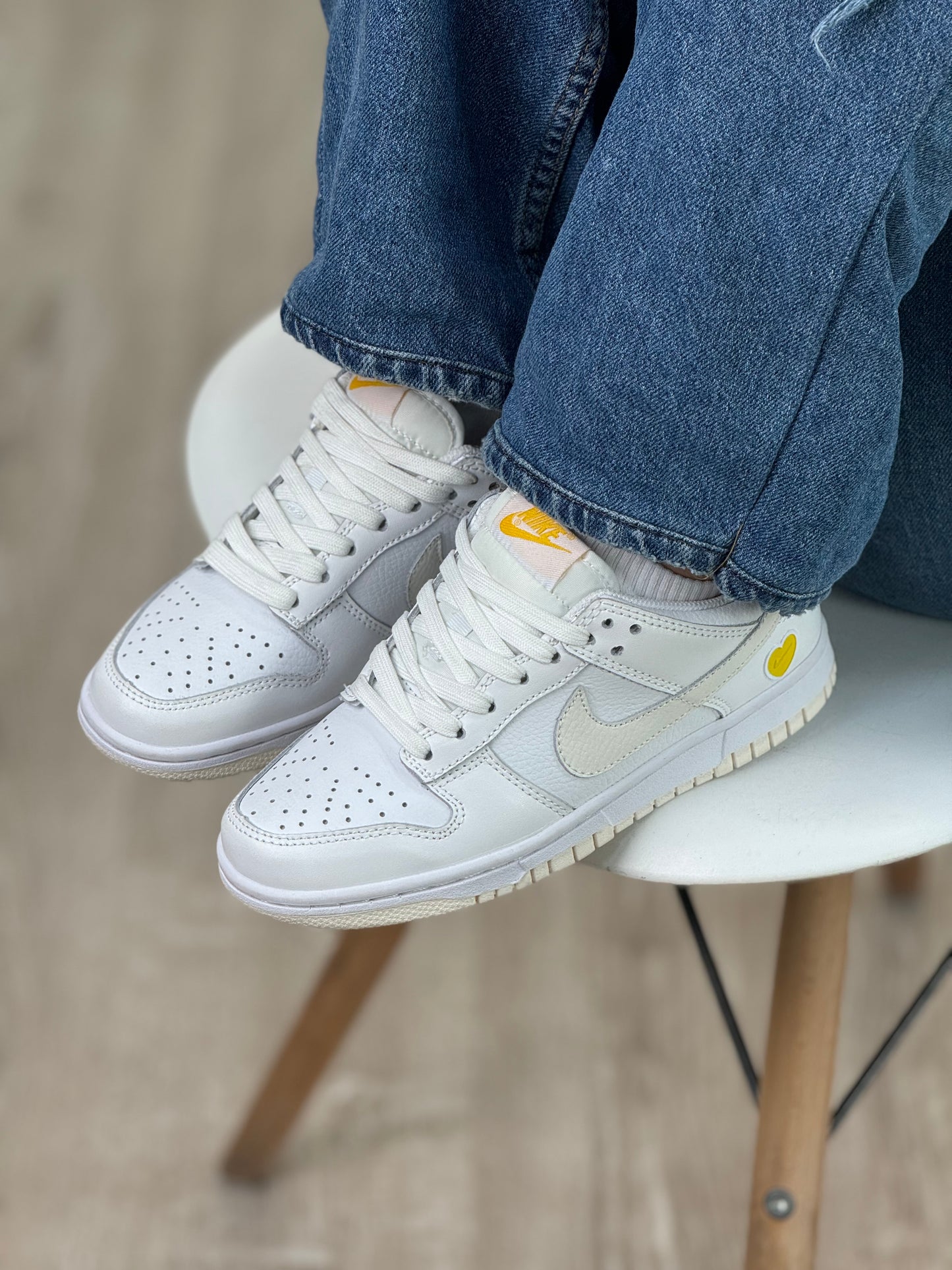 Nike Dunk Low 'Yellow Heart'