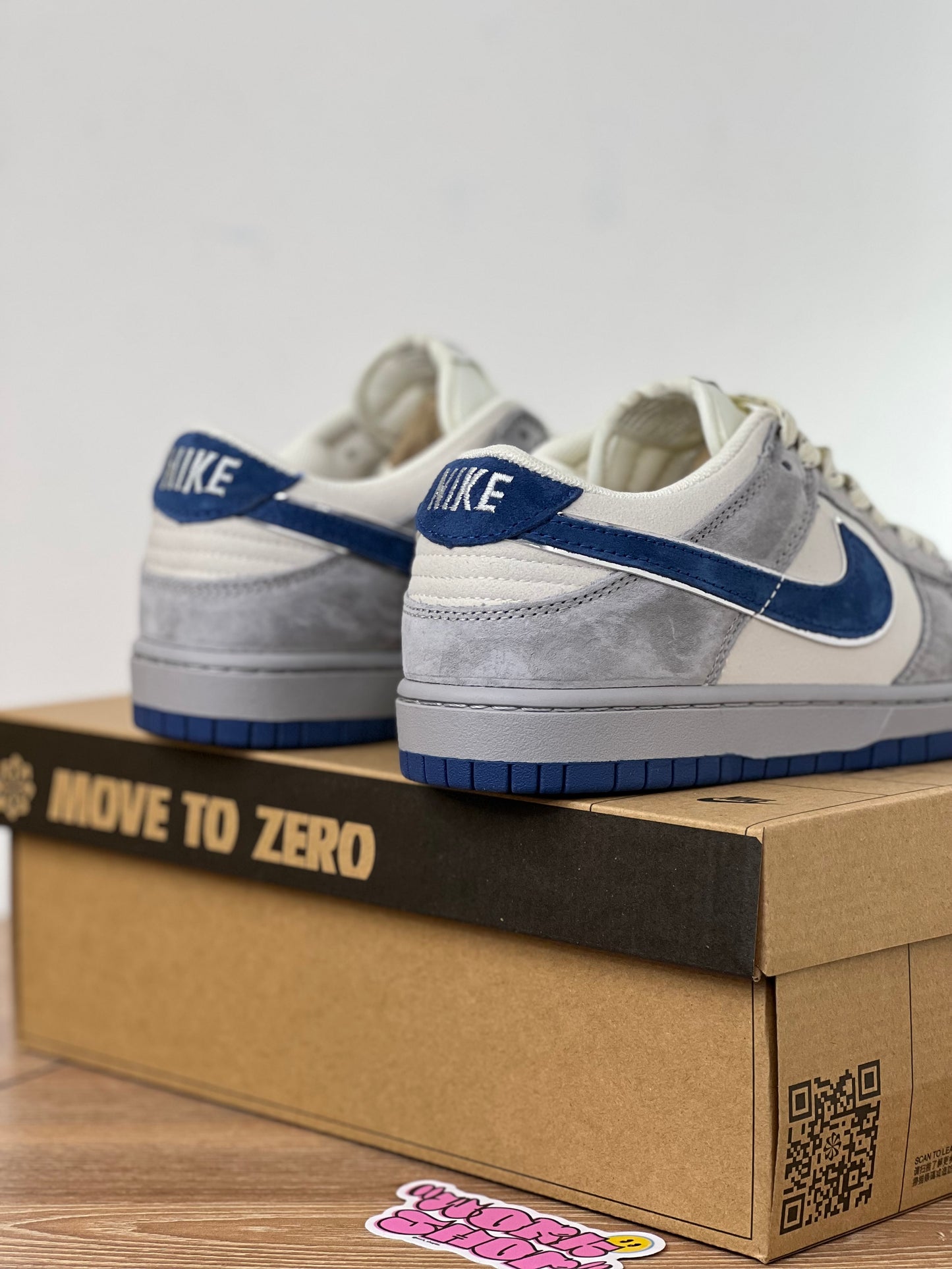 Nike SB Dunk Low Otomo