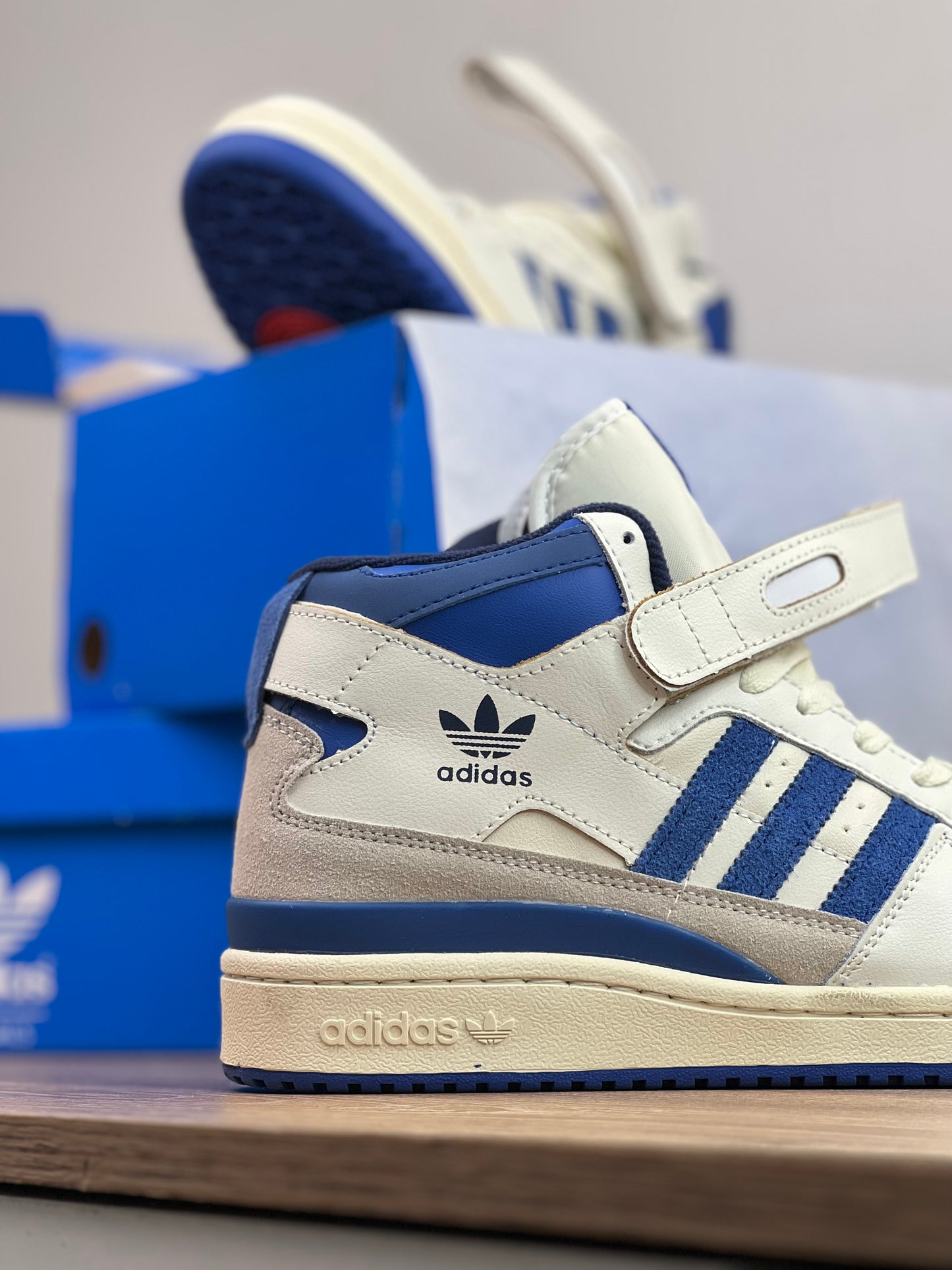 Adidas Forum High 84