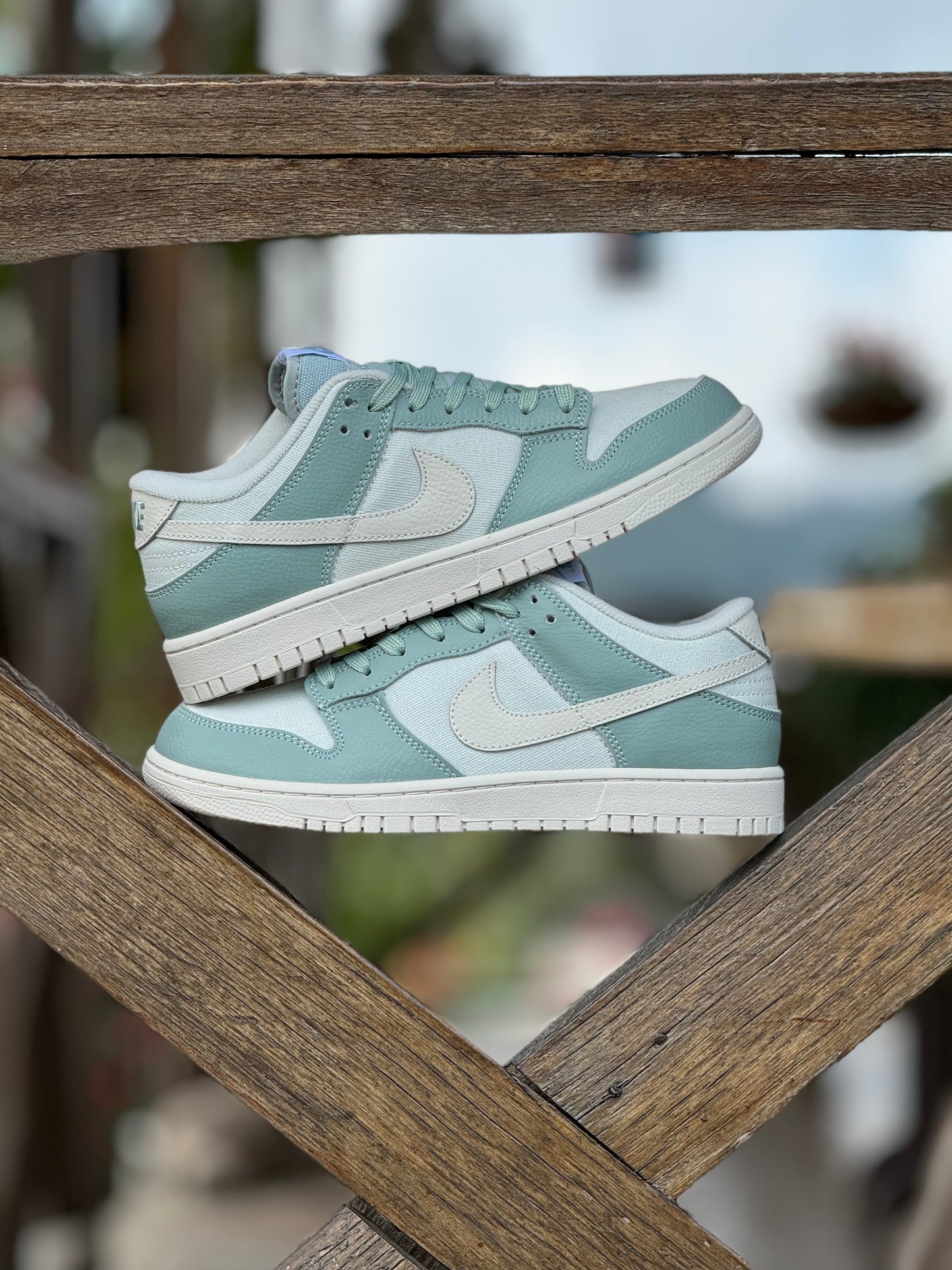Nike Dunk Low 'Mica Green'