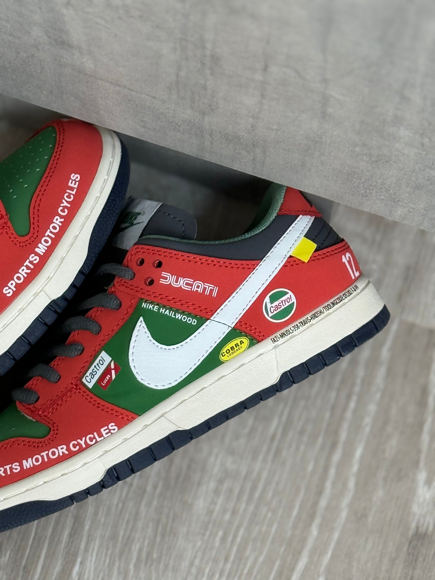 Nike Sb Dunk Low x Ducati Concepto