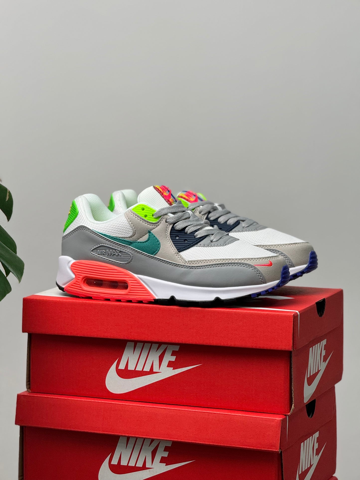Nike Air Max 90 Evolution of Icons
