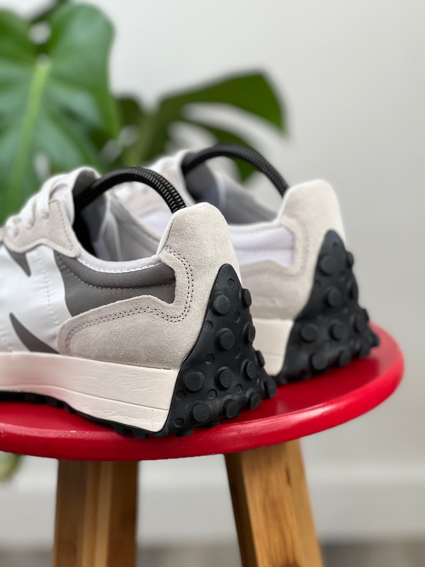 New Balance 327 Nimbus cloud