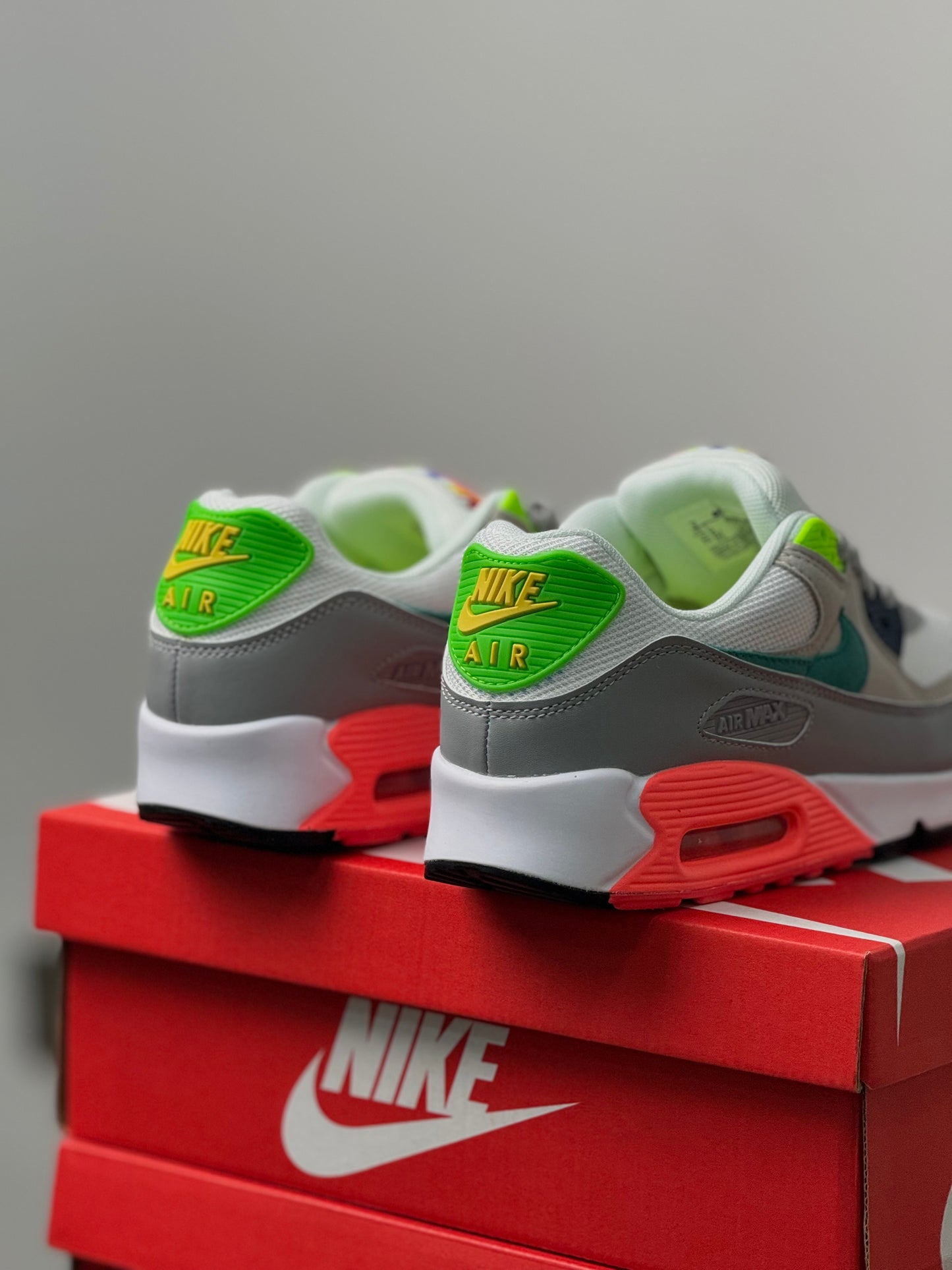 Nike Air Max 90 Evolution of Icons