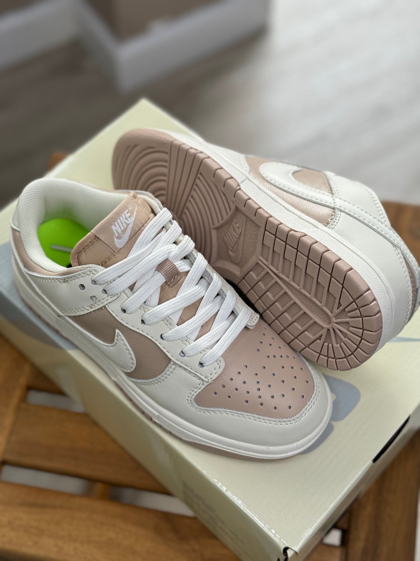 Nike Dunk Low "Hemp"