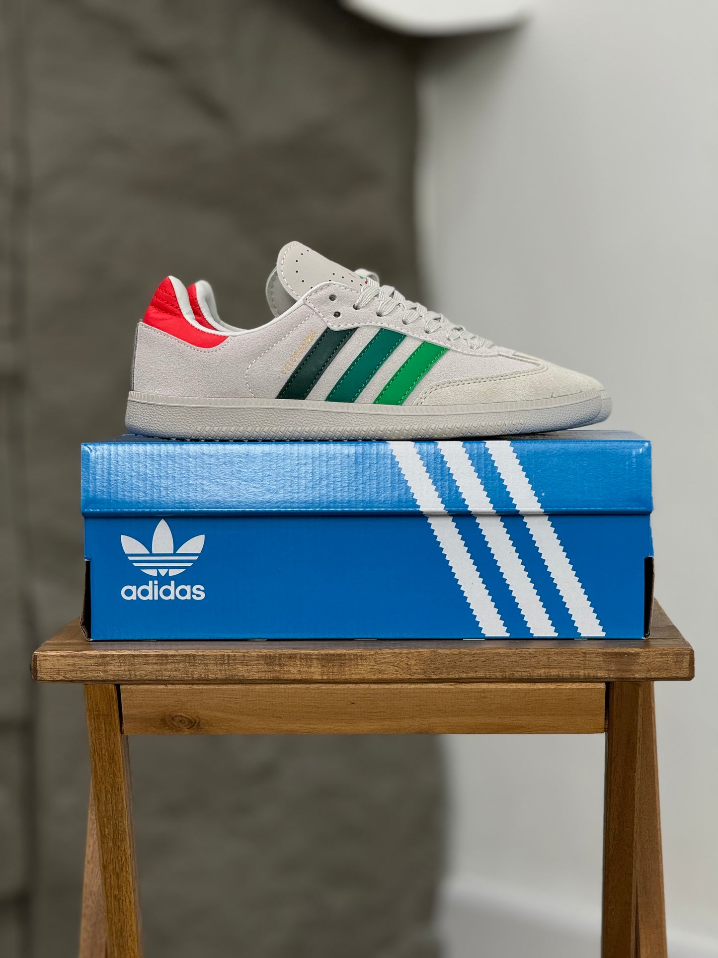 Adidas Velosamba END. Social Cycling Crystal White