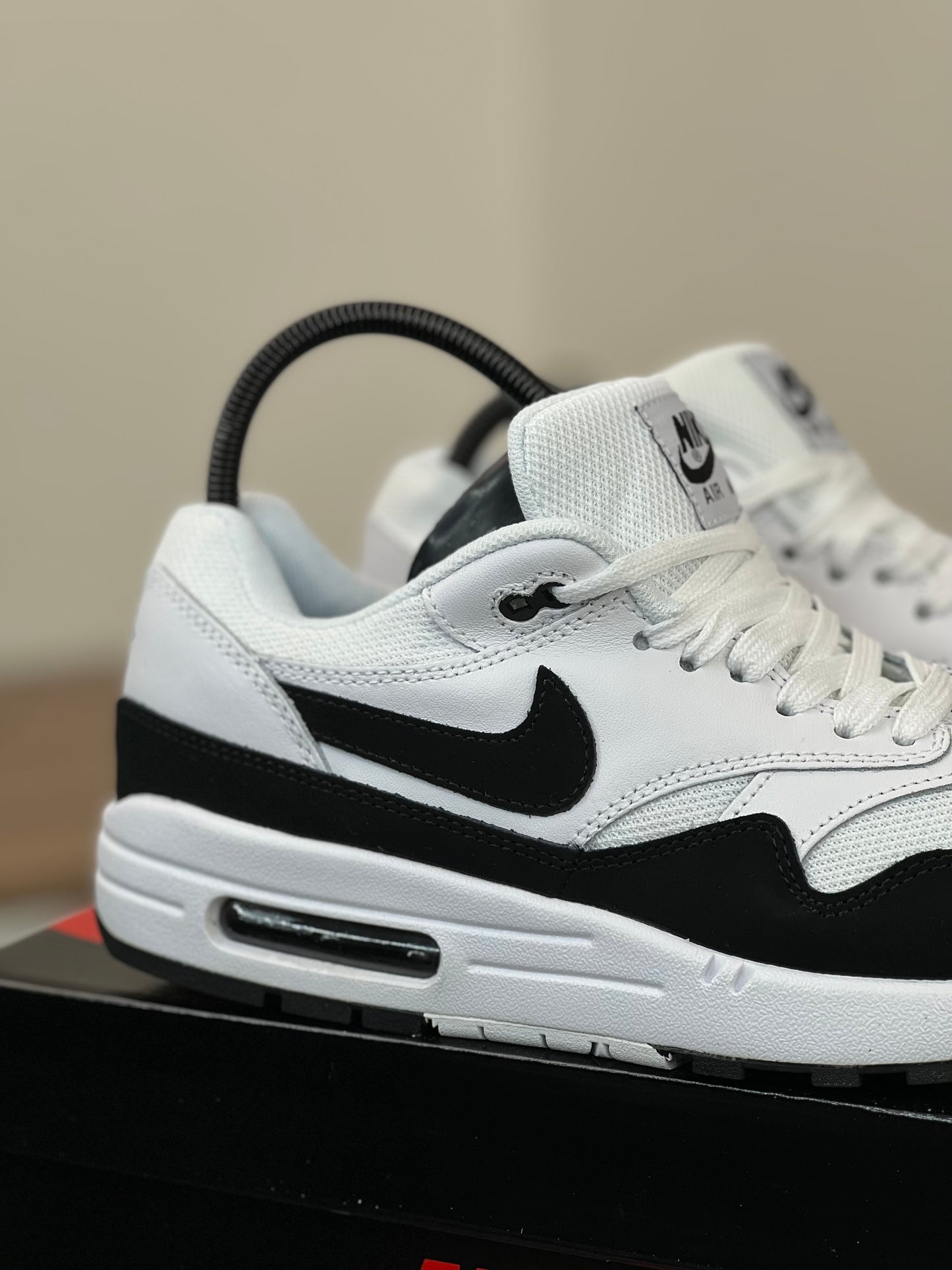 Nike Air Max White Black
