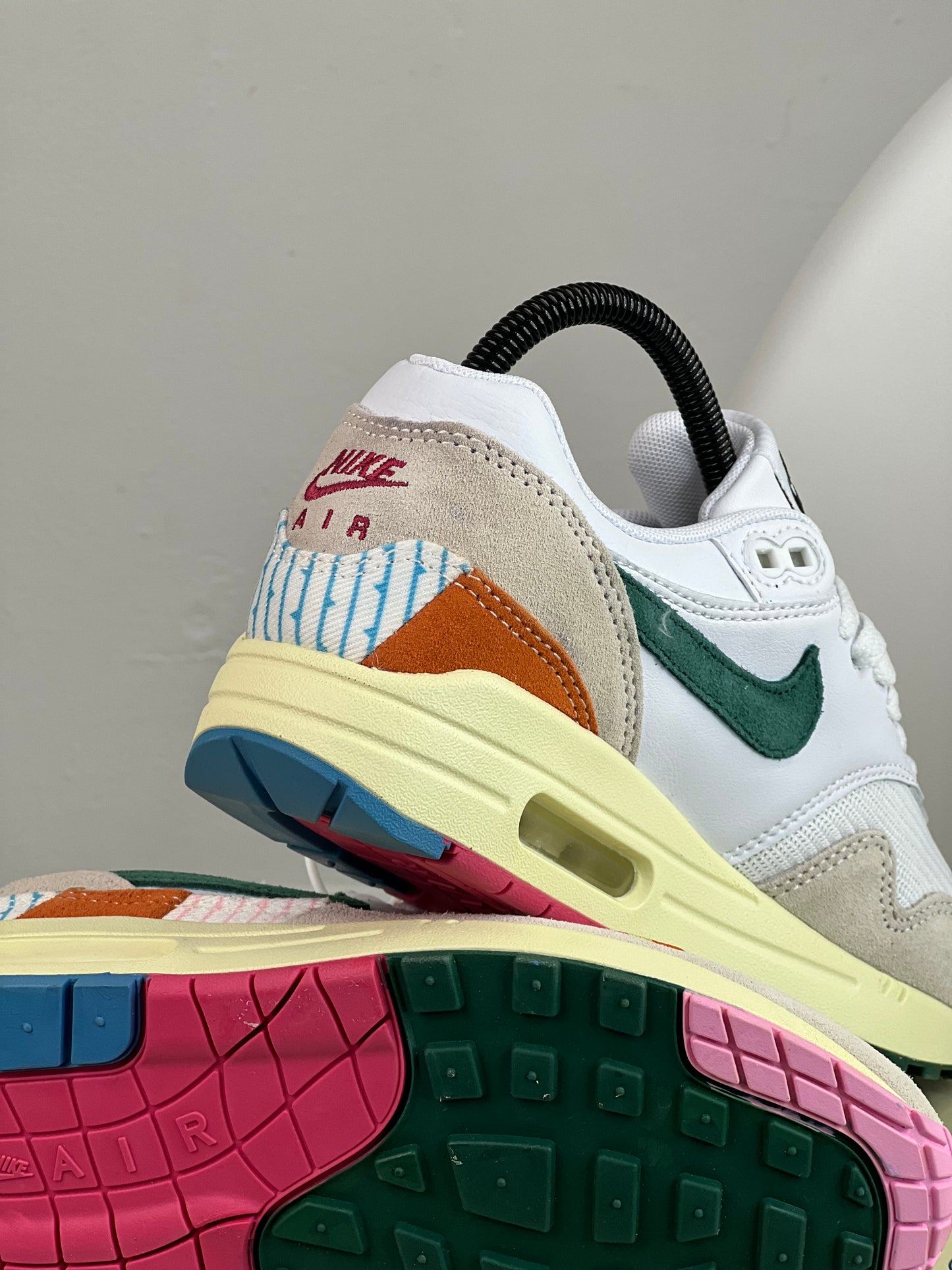 Nike Air Max 1 All Petals United