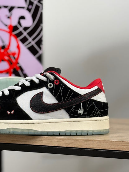 Nike SB Dunk Low MILES MORALES