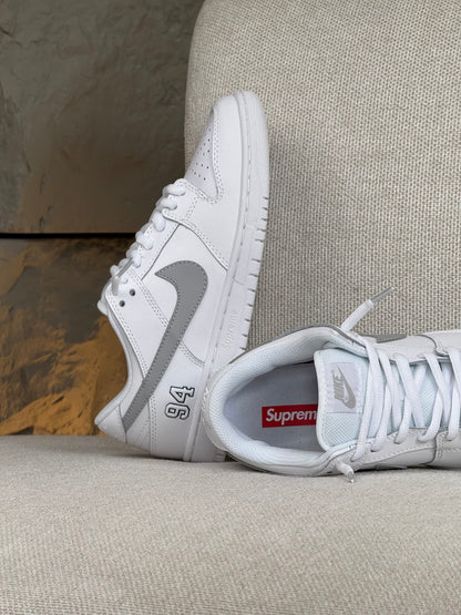 Nike Sb x Supreme White