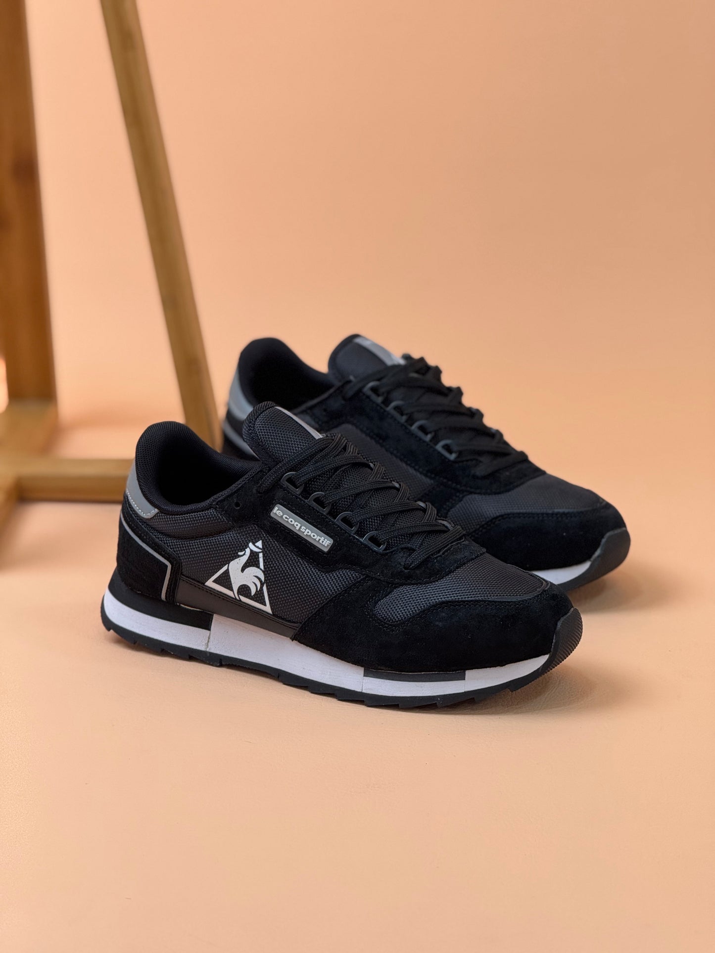 Le Coq Sportif Black