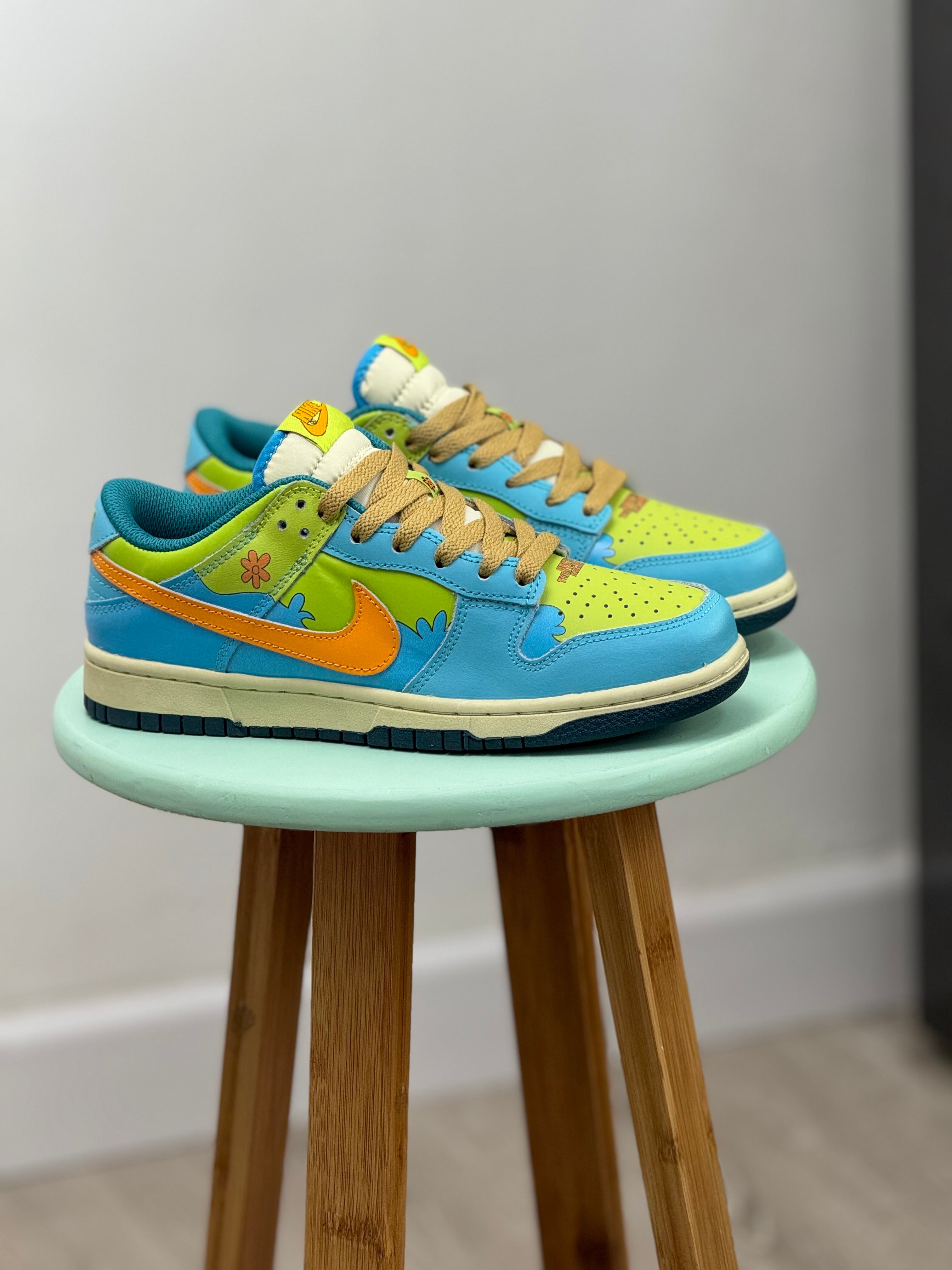 Nike Dunk Low x Scooby Doo – workshop