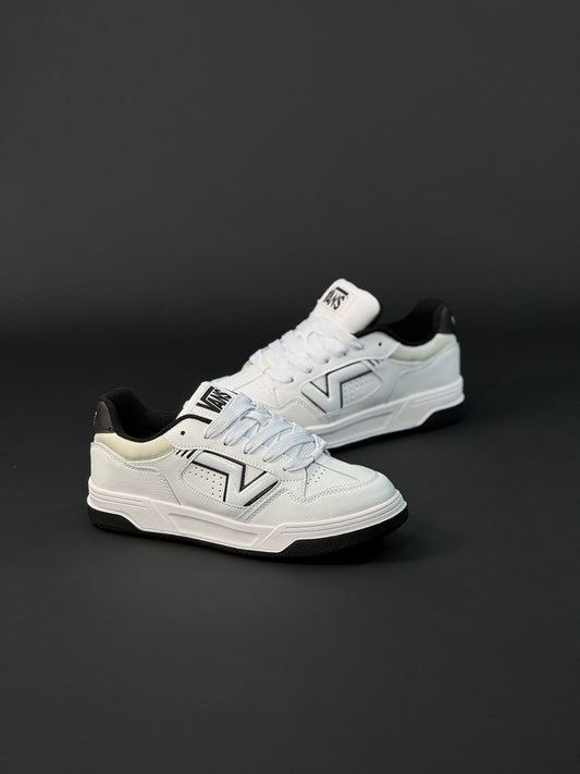 Vans Upland White