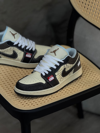 Air Jordan 1 Low SE 'Coconut Milk Black Muslin'