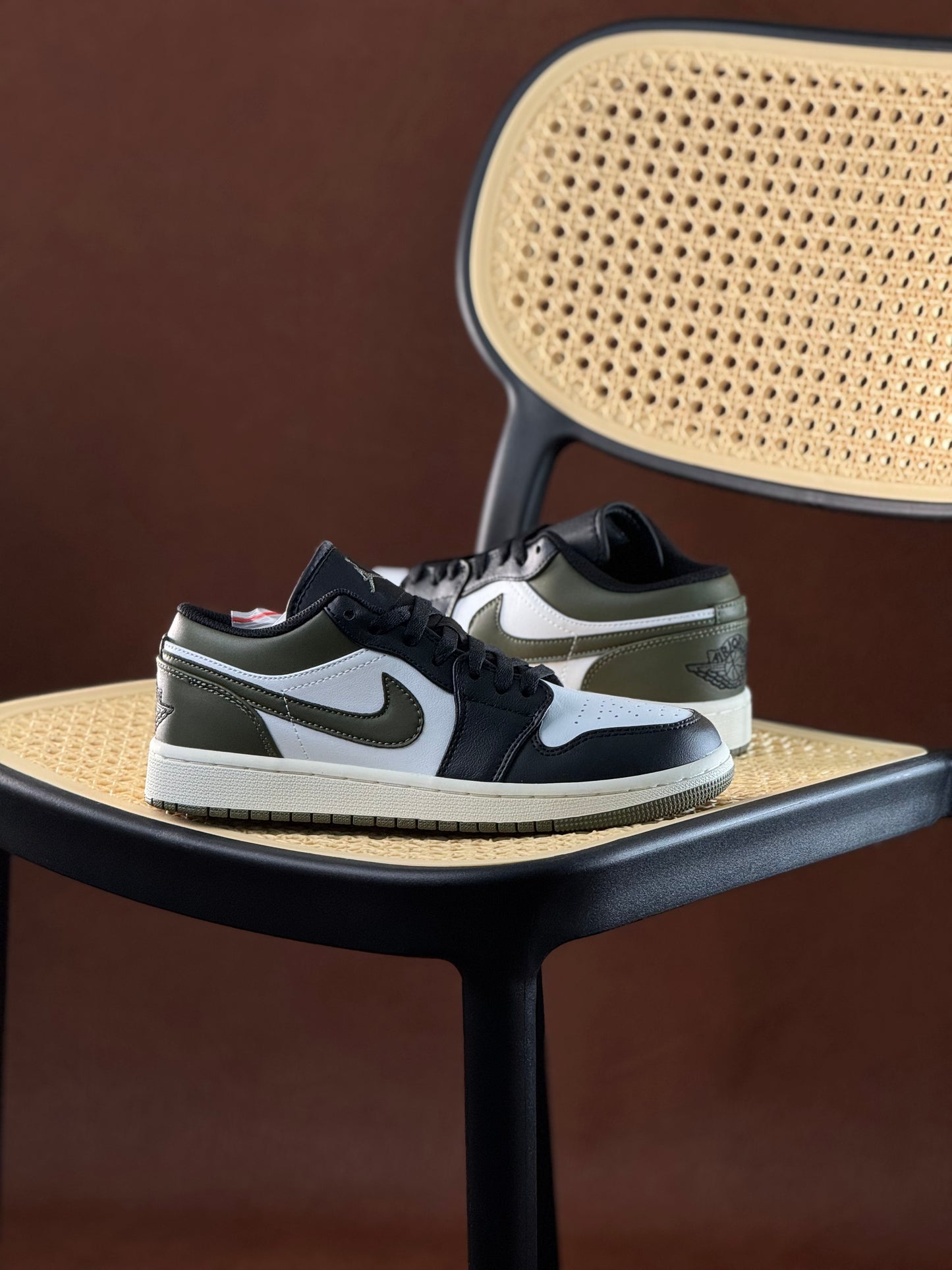 Air Jordan 1 Retro Low Médium Olive