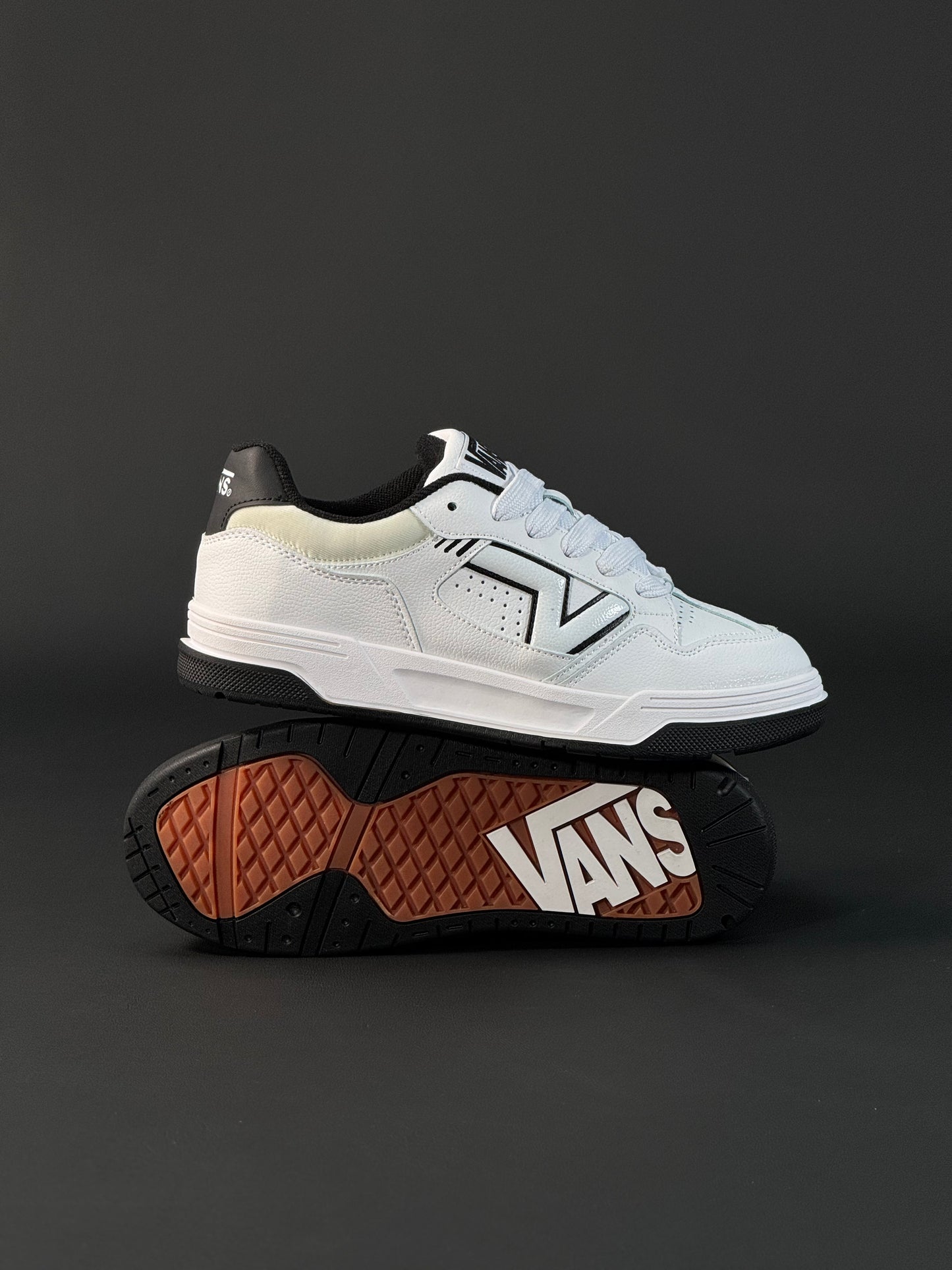 Vans Upland White