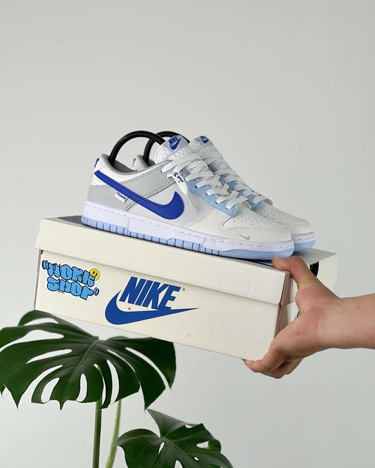 Nike Sb Dunk Ivory Hyper Royal