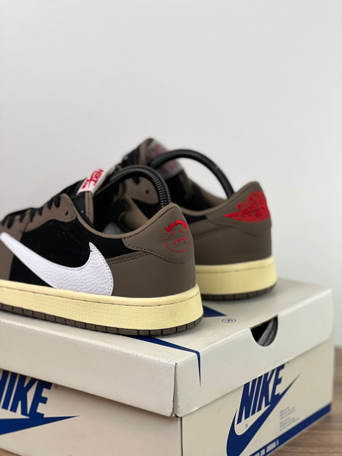 Air Jordan 1 Low X Travis Scott