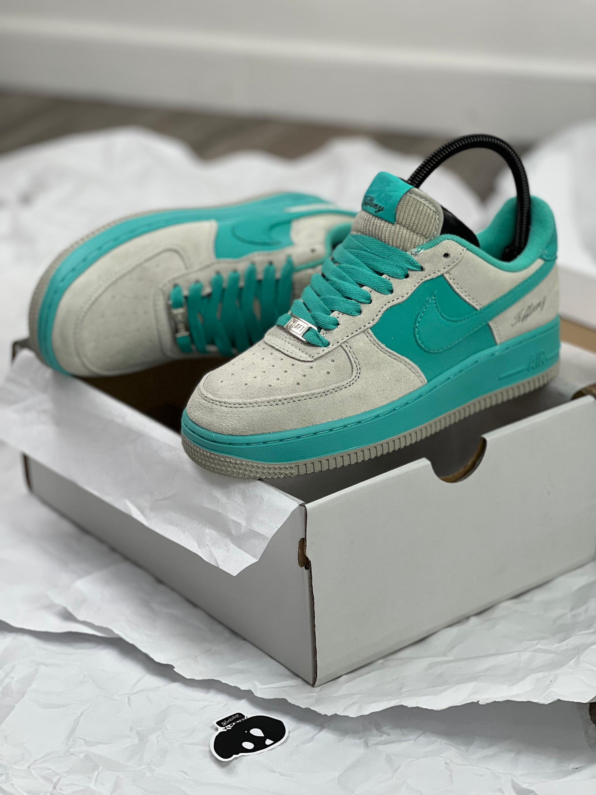 Cómo comprar las zapatillas Tiffany & Co. x Nike Air Force 1