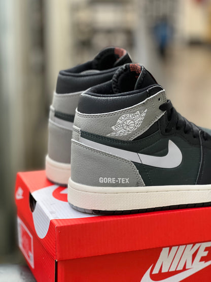 Air Jordan 1 Retro High Gore-Tex Black Particle Grey