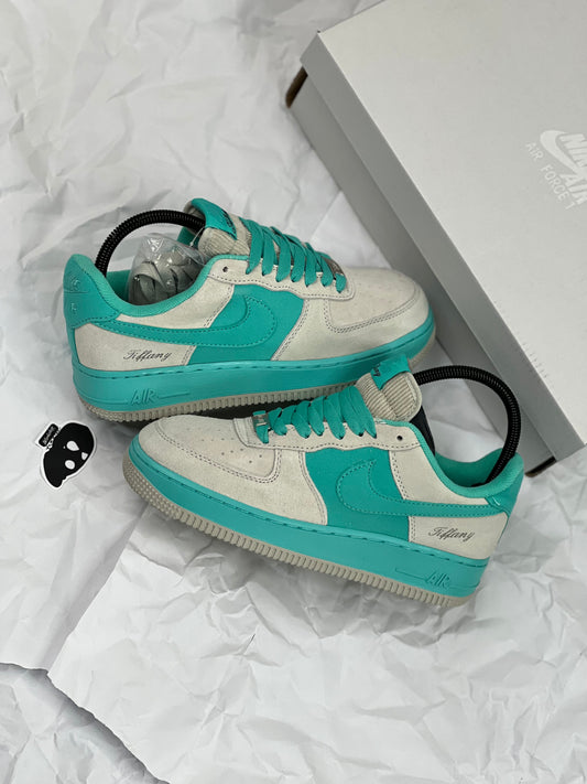 Nike Air force One x Tiffany & Co.