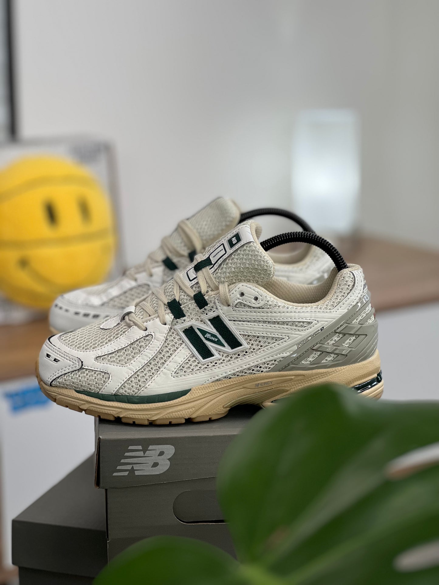 New Balance 1906R White Green Cream