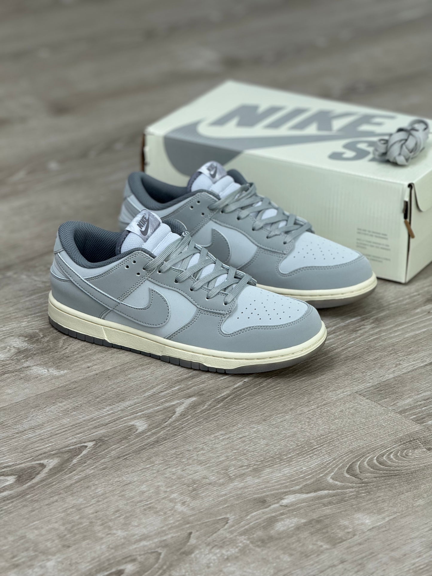 Nike Dunk Low Dingy Grey