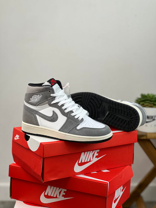 Air Jordan 1 Retro High OG Washed Black