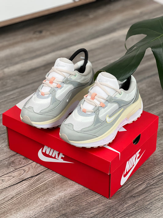 Nike Air Max Bliss