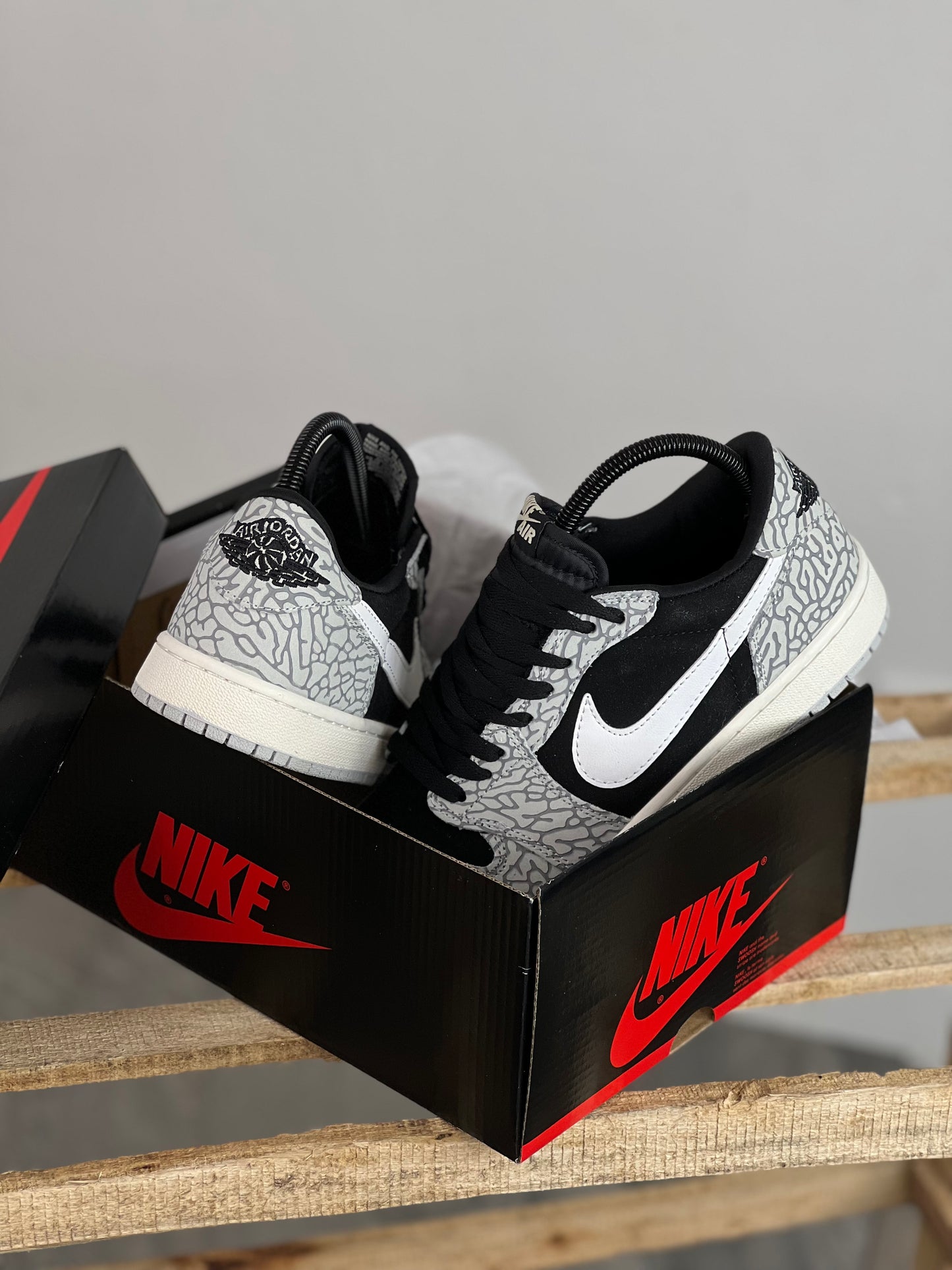 Air Jordan 1 Retro Low OG Black Cement