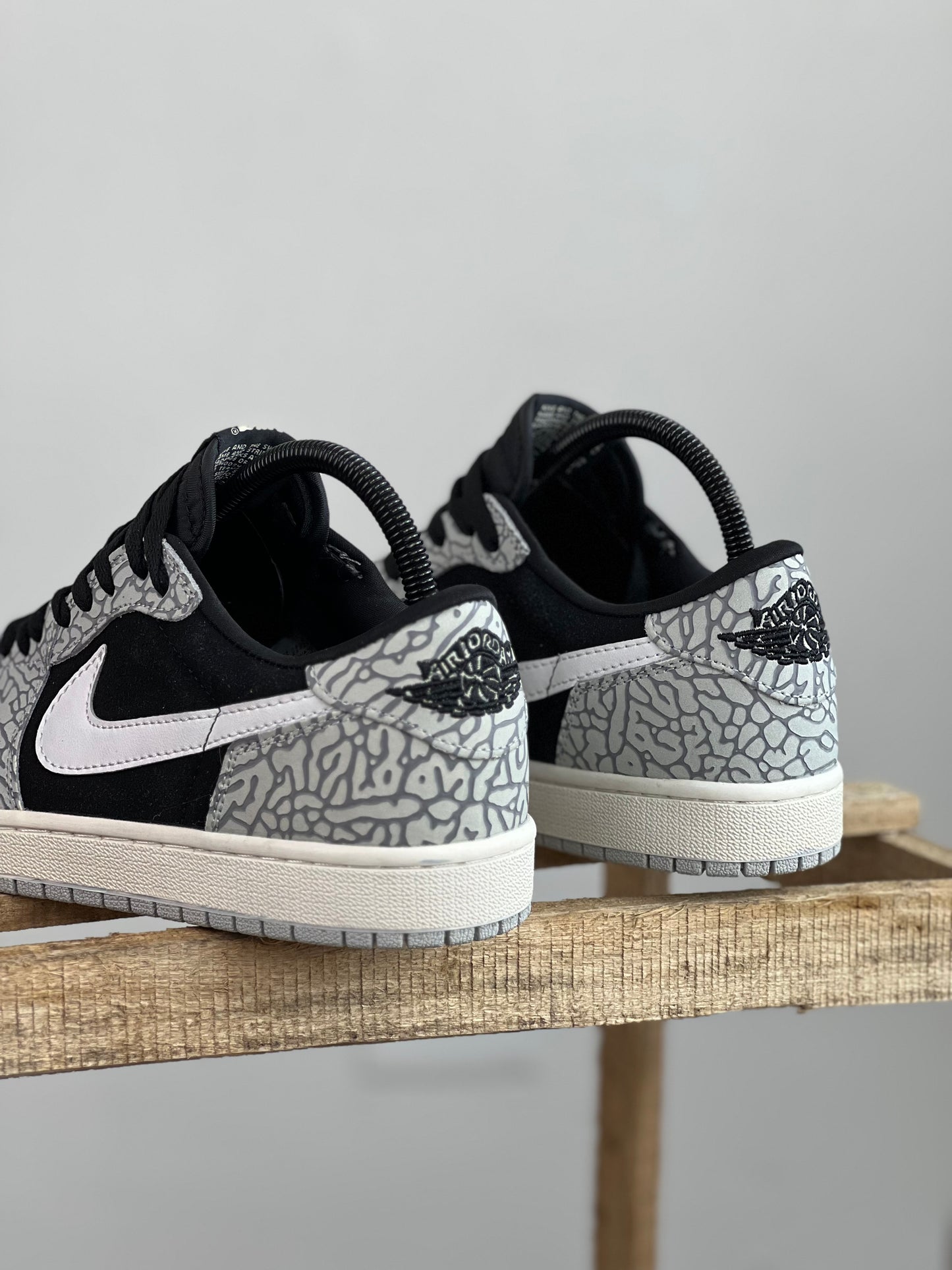 Air Jordan 1 Retro Low OG Black Cement