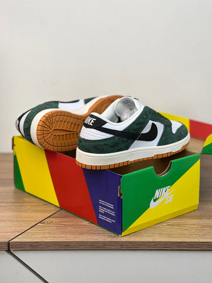 Nike Dunk Low Green Snake