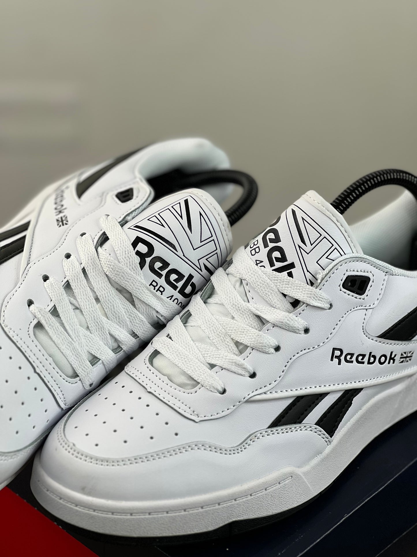 Reebok BB 4000 II