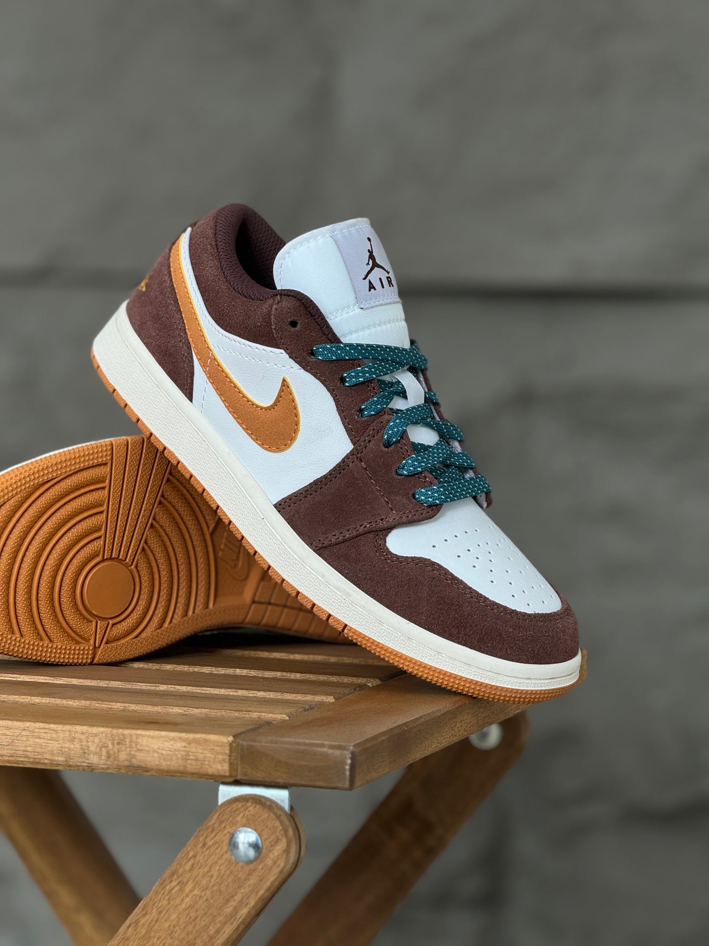 Air Jordan 1 Low Cacao Wow