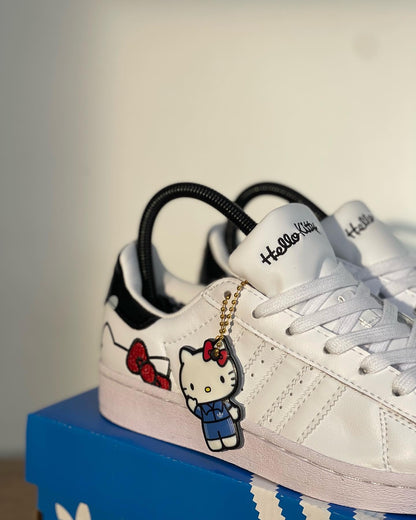 Adidas Super Star Hello Kitty