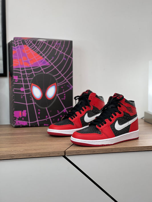 Nike Air Jordan Retro 1 X Spider Man